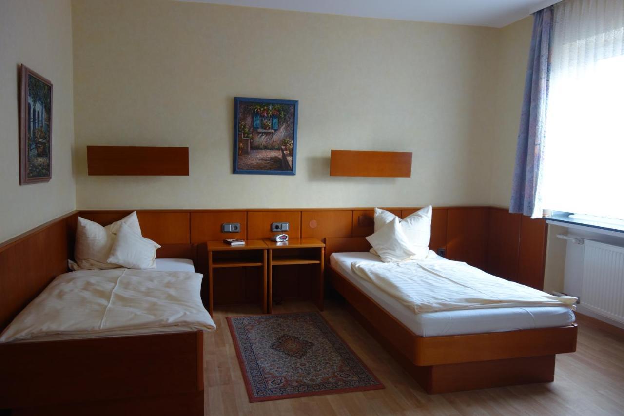 Hotel Lex Хаген Экстерьер фото
